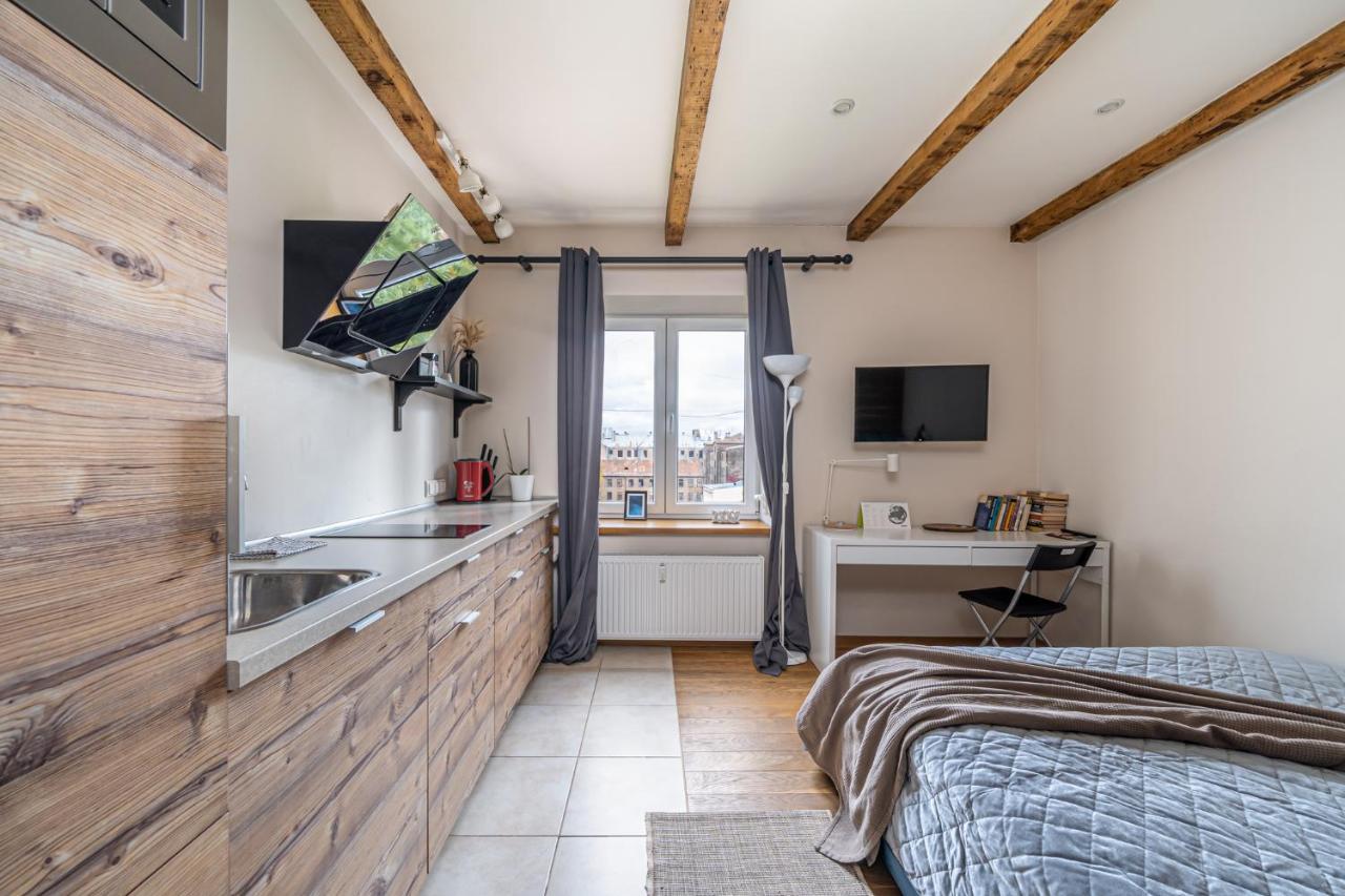 Trendy Top-Floor Stay In Heart Of Riga, Near Bars & Culture Exterior photo