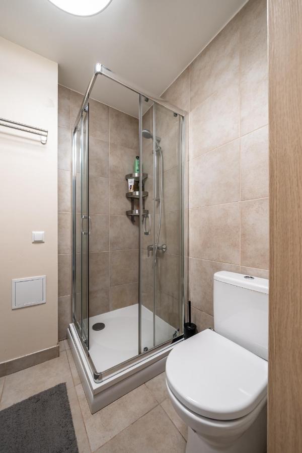Trendy Top-Floor Stay In Heart Of Riga, Near Bars & Culture Exterior photo