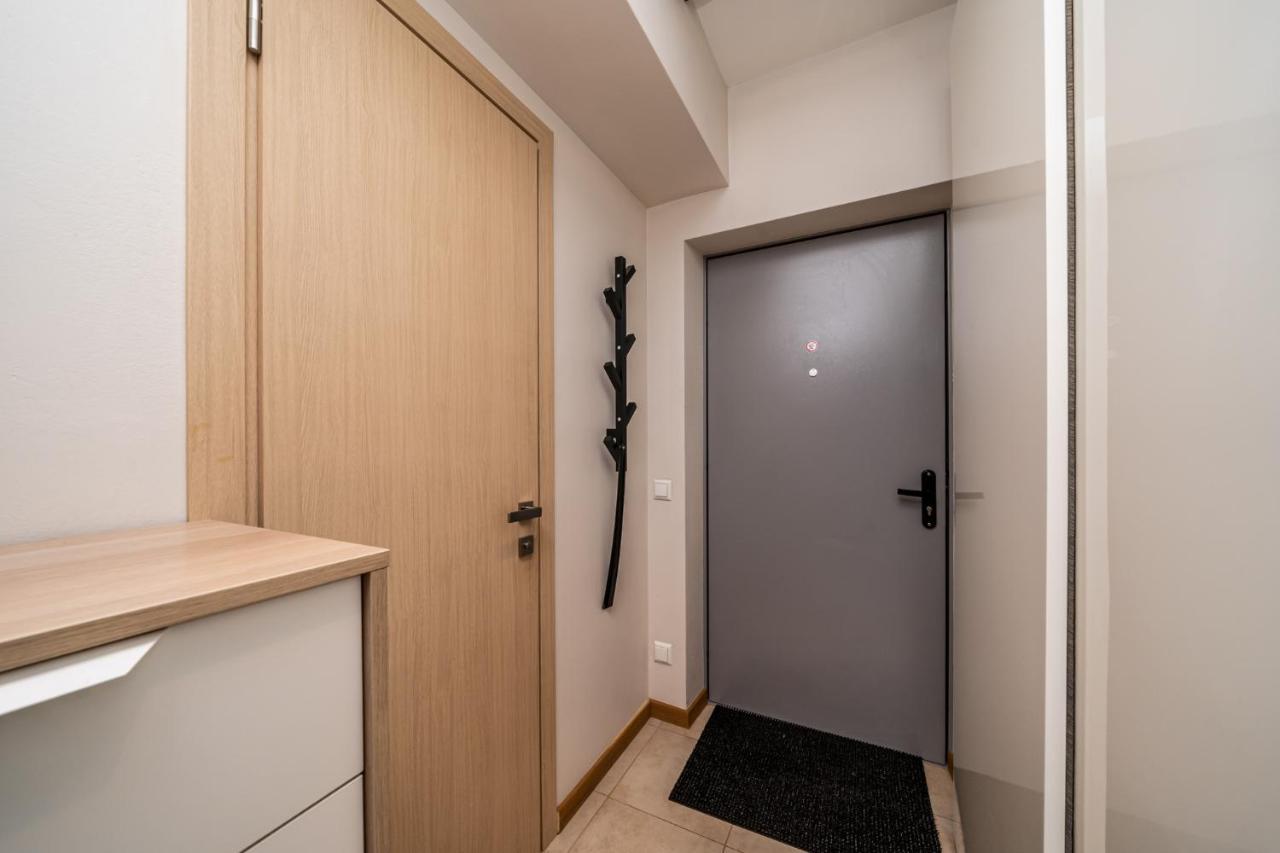 Trendy Top-Floor Stay In Heart Of Riga, Near Bars & Culture Exterior photo