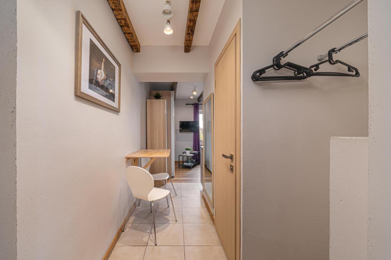 Trendy Top-Floor Stay In Heart Of Riga, Near Bars & Culture Exterior photo